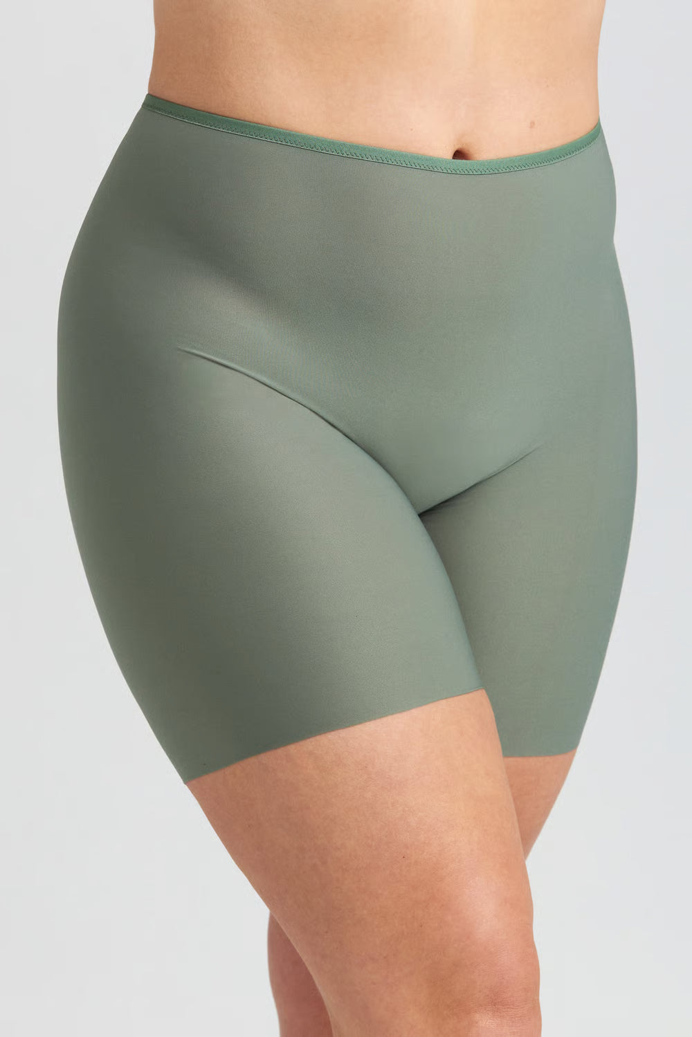 Liva™ Comfort Slip Short
