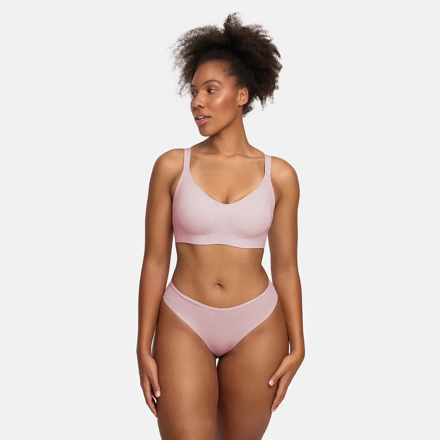 Seamless Essential String